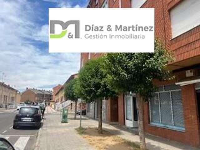 LOCAL ACONDICIONADO ENFRENTE DOMINICAS photo 0