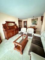 Gran piso de 4 dormitorios con garaje y piscina en pleno centro de Arroyo de la Miel photo 0