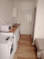 En el centro estudio con posibilidad de obtener la licencia vacacional, totalmente reformado. photo 0