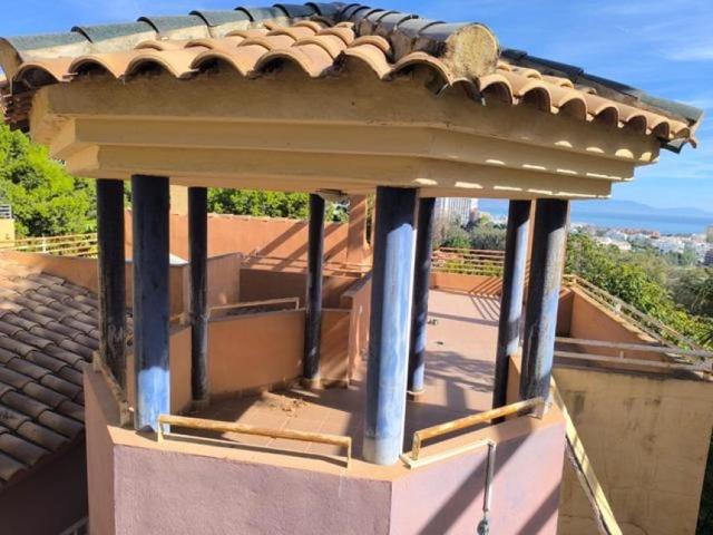 Chalet independiente en venta en Urbanización El Pinar – Espacio, parcela y posibilidades photo 0