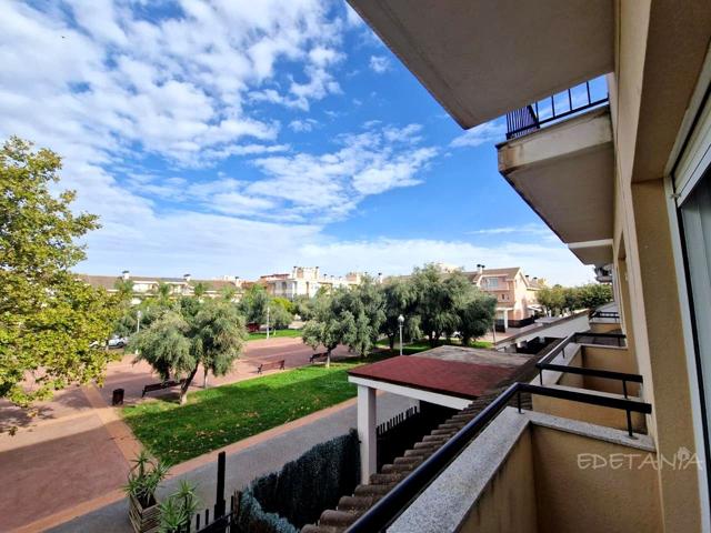 CHALET ADOSADO SIN MUEBLES photo 0