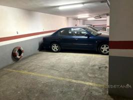 PLAZAS DE PARKING COCHE Y MOTO A LA VENTA photo 0