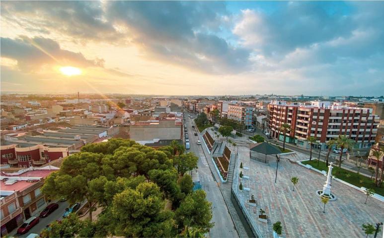 Casa a reformar en la mejor ubicación de Picassent - ¡una oportunidad única! photo 0