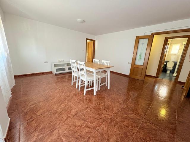 Se alquila piso en Quart de Poblet photo 0
