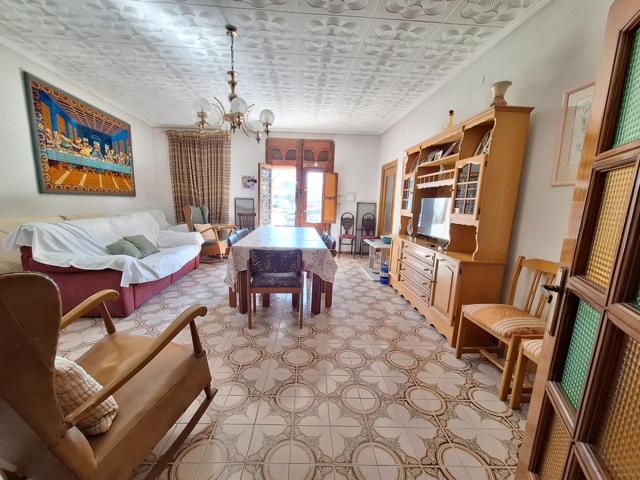 Casa En venta en Los Pedrones, Requena photo 0
