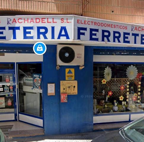 LOCAL COMERCIAL BUENA UBICACIÓN photo 0