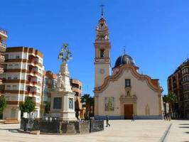 ¡Oportunidad en Alfafar! Acogedor Piso con Balcón y Terraza, Ideal para Vivir o Invertir. photo 0
