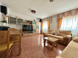 ¡Oportunidad en Albal! Piso amplio y luminoso en excelente ubicación. photo 0