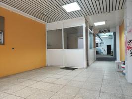 Alquiler de bajo comercial en A Coruña, calle Noya photo 0