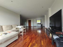 Venta de chalet pareado en San Pedro photo 0