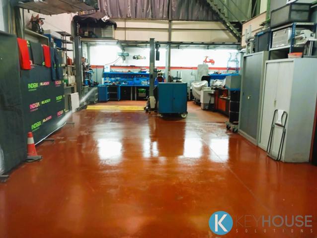 Nave Industrial en venta en Camarma de Esteruelas de 195 m2 photo 0