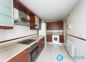 Alquila en pleno centro de San Fernando de Henares photo 0