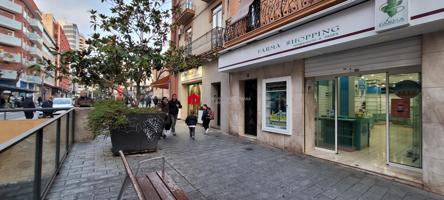 Local de 130 m2 en la mejor zona comercial de Tarragona. photo 0