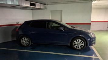 En venta 3 plazas de parking en Tortosa photo 0