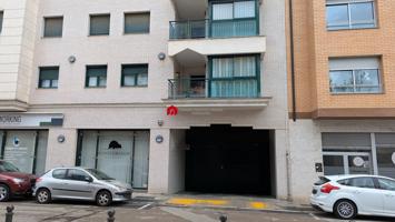 EN VENTA PLAZA PARKING EN TORTOSA photo 0