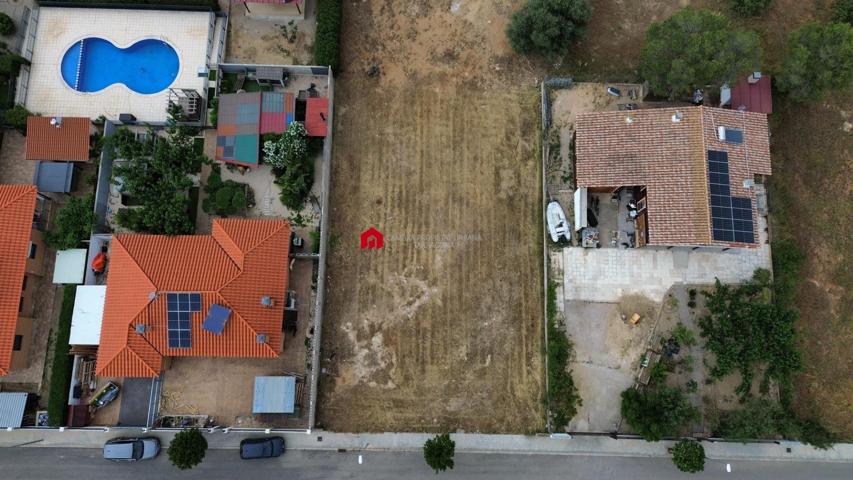 En venta solar urbano de 800 m2 en Els Pilans – Roquetes (Tarragona). photo 0