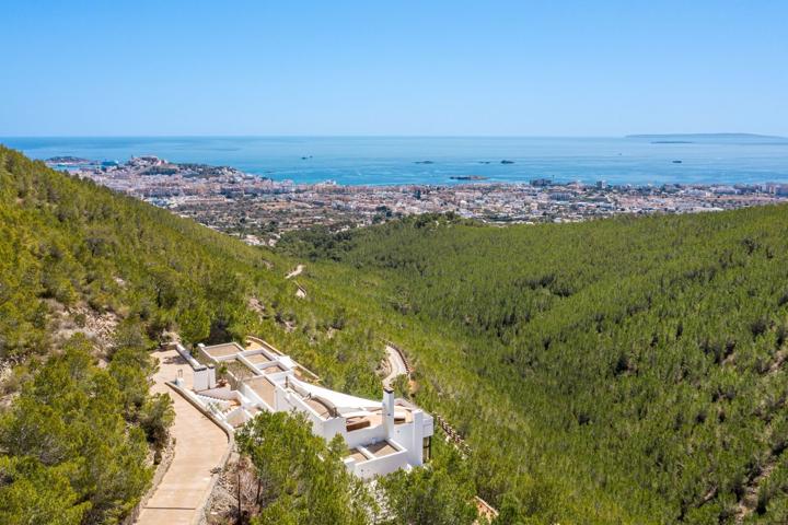 Magnifica casa situada en un lugar privilegiado de Ibiza. photo 0