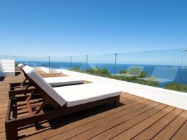 Villa de lujo con magníficas vistas al mar sobre Cala Moli con licencia turística photo 0