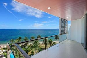Moderno piso con increíbles vistas al mar en Playa den Bossa photo 0