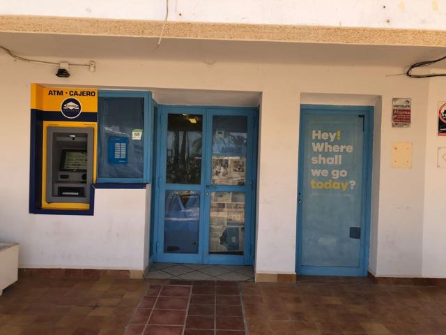 Locales en puerto de Formentera photo 0