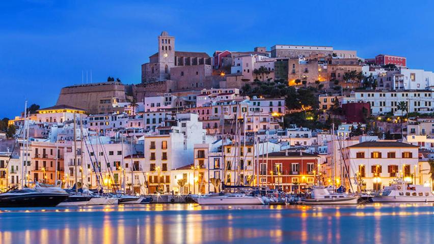 Peluquería en traspaso en Ibiza centro. photo 0