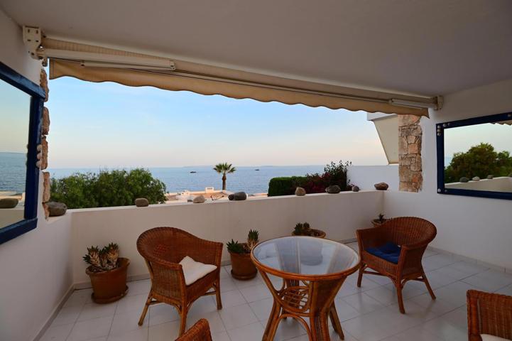 Fantástico piso en Roca Llisa con espectaculares vistas al mar- alquiler de verano photo 0