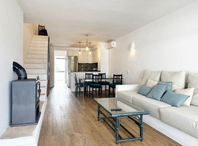 Duplex en Roca Llisa con piscina photo 0