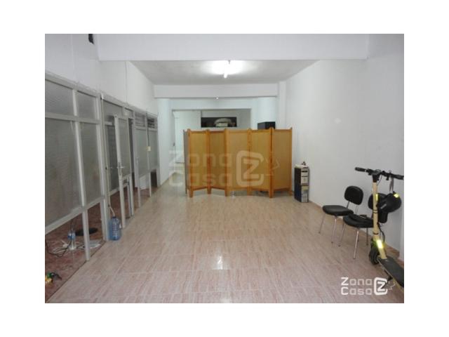 Local En venta en Algemesí photo 0