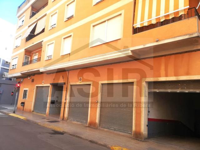 Parking En venta en Alzira photo 0