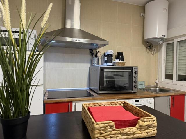 APARTAMENTO EN ENTREVIAS, MADRID photo 0