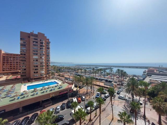 Piso En venta en Paseo Marítimo Rey De España, Zona Puerto Deportivo, Fuengirola photo 0