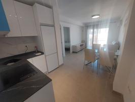 Piso En venta en Avenida De Los Boliches, Playa De Los Boliches, Fuengirola photo 0