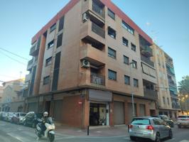 VENTA LOCAL ZONA CASTELL , 256M2 CHAFLÁN, 6 PERSIANAS CALLE photo 0
