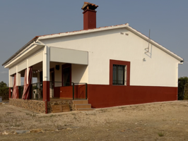 Casa Rural en Venta en , Cáceres photo 0