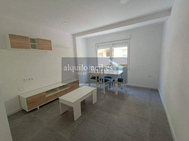 SE ALQUILA 1 HABITACION EN C- MAESTRO VALERA POR 350€ TODO INCLUIDO photo 0