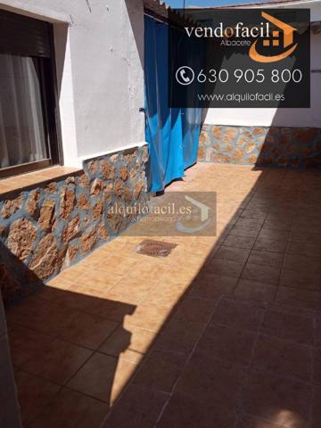 SE VENDE CASA REFORMADA EN LA HERRERA DE 4 HABITACIONES Y PATIO DE 45 METROS POR 69000€ photo 0