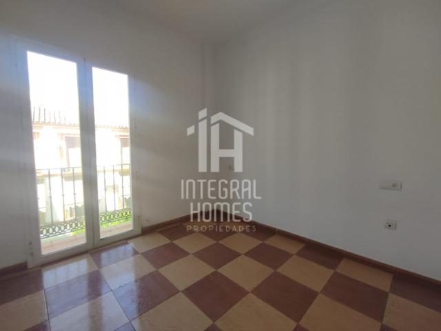 Piso En venta en La Palma Del Condado photo 0