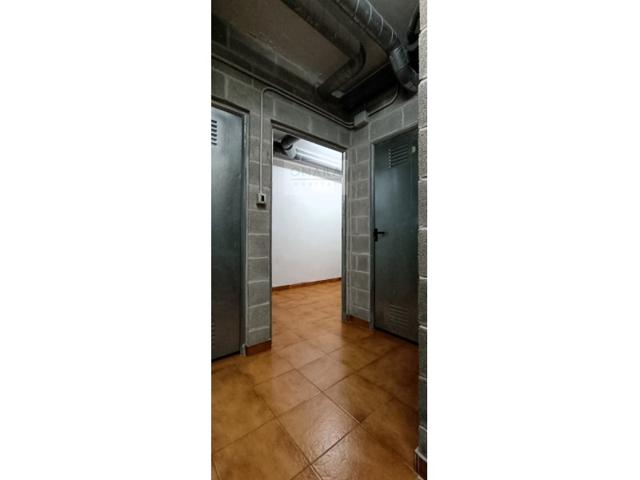Almacén En venta en Hondarribia photo 0