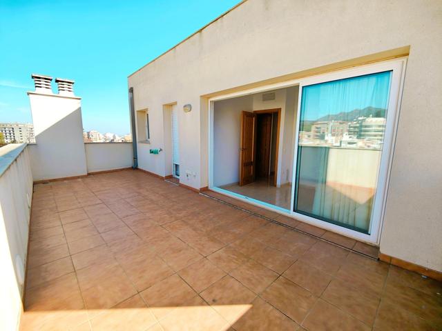 Ático duplex de 5 dormitorios en la zona centro con gran terraza photo 0