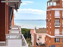 A 200 metros de la playa Apartamento de 2 Dormitorios, Terraza, Piscina Comunitaria y Parking photo 0