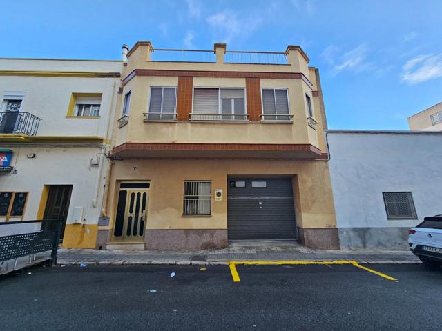 CASA EN VENTA CALLE SANT JUAQUIN photo 0