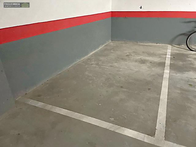 Plaza de aparcamiento de 11m² cerca del campo de fútbol de La Ràpita. photo 0
