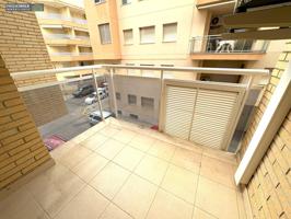 Apartamento Seminuevo de 2 Dormitorios y 2 Baños a 250 m de la playa photo 0