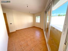 Apartamento Nuevo a Estrenar, Centrico de 1 Dormitorio, Baño, Cocina-Comedor-Estar y Piscina Comunitaria a 150 m de la Playa en Las Casas de Alcanar. photo 0