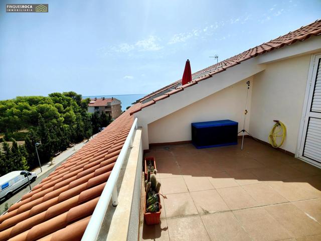 Exclusivo Ático Dúplex en Alcanar Playa: Tu Refugio Soñado photo 0