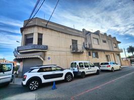 LOCAL COMERCIAL EN EL CENTRO EN FUNCIONAMIENTO photo 0