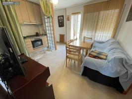 Piso de 3 habitaciones, 1wc y balcón en La Ràpita photo 0