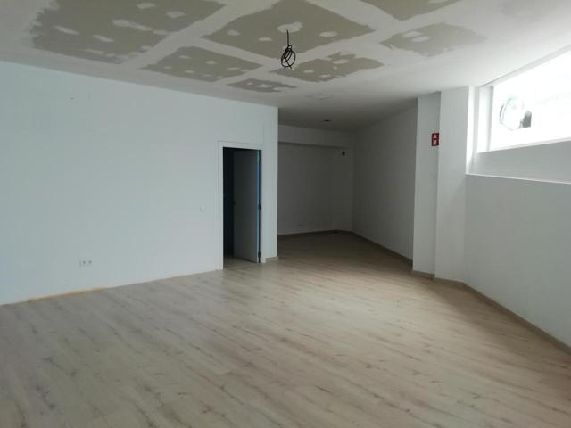 Local en alquiler en Guadalajara de 115 m2 photo 0