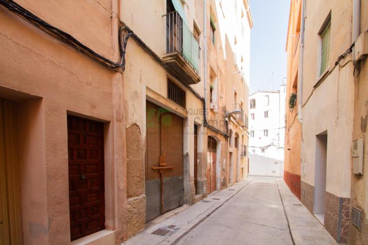 CASA EN VENTA EN EL CENTRO DE VALLS photo 0