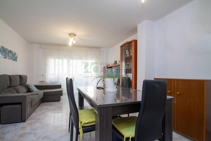 PISO EN VENTA EN VALLS photo 0